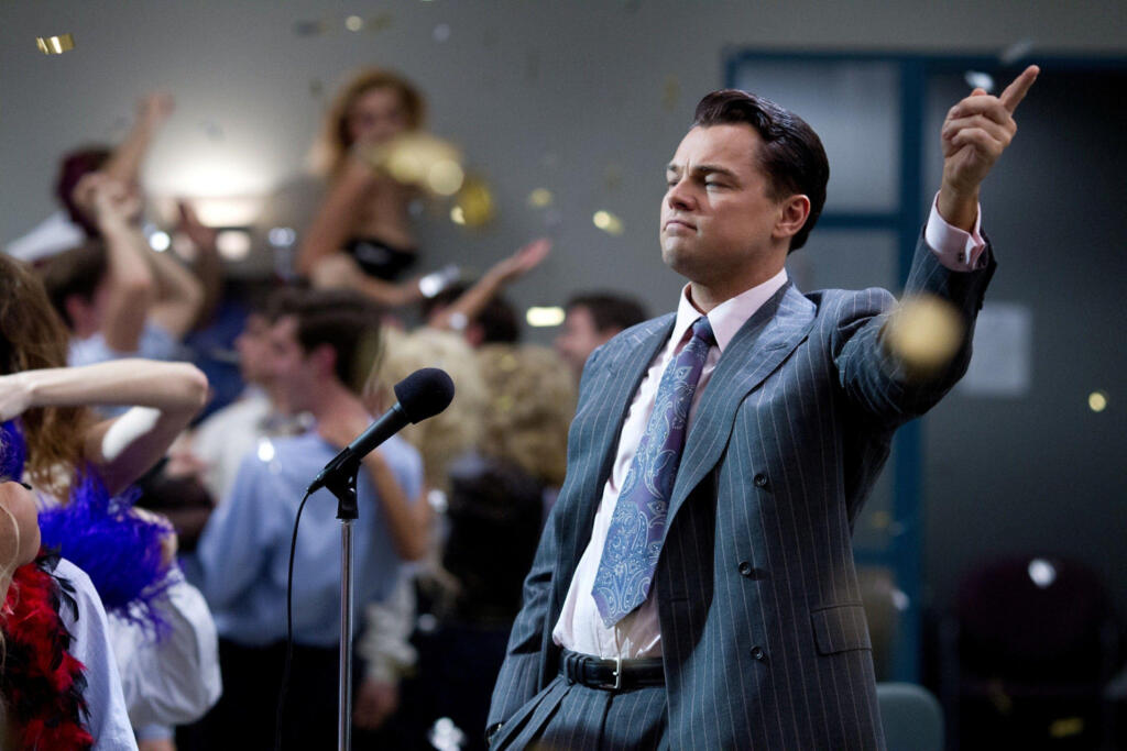 Scena film "The Wolf of Wall Street"