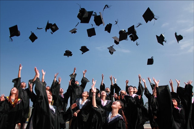 andare all'università per studiare psicologia